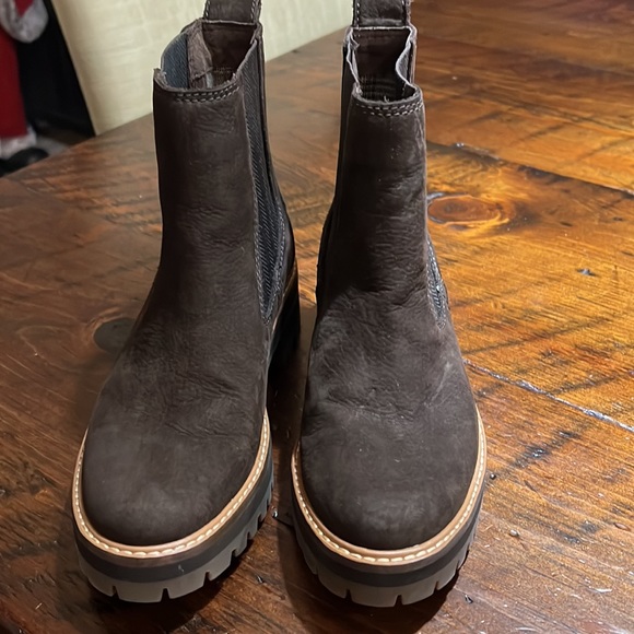 Brown Timberlin, Chelsea boot - Picture 2 of 5